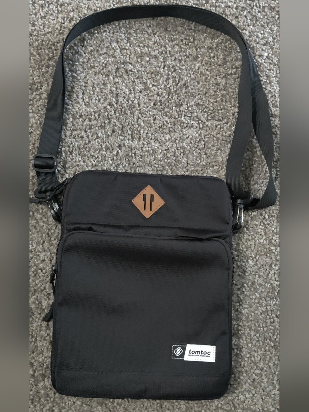 Black Tablet Shoulder Sleeve Bag - Picture 3 of 7